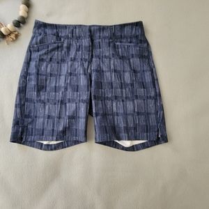 Adidas Golf Shorts Womens 6 Flat Front Zip Close Blue Abstract Pockets Golf